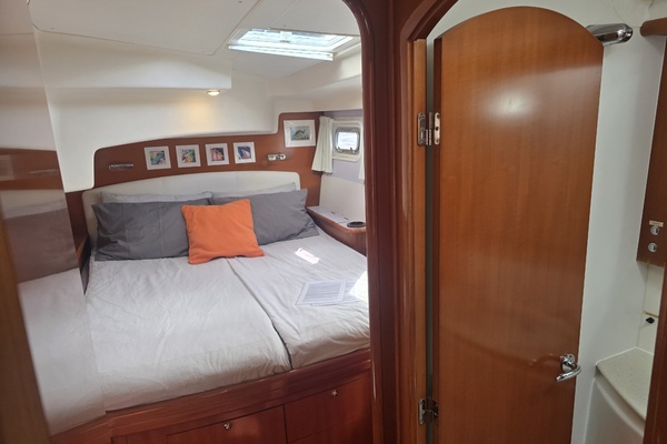 Alize 44ft Lagoon Yacht For Sale