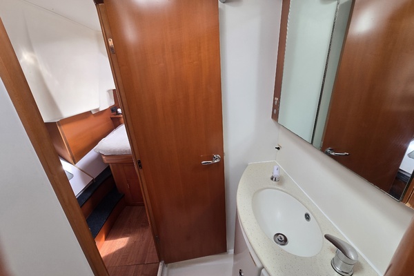 Alize 44ft Lagoon Yacht For Sale