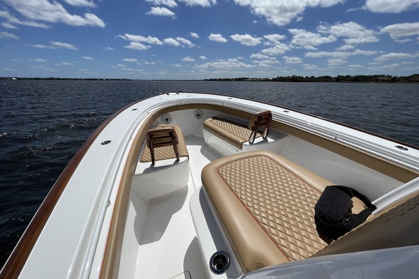 33ft Valhalla Boatworks Yacht For Sale