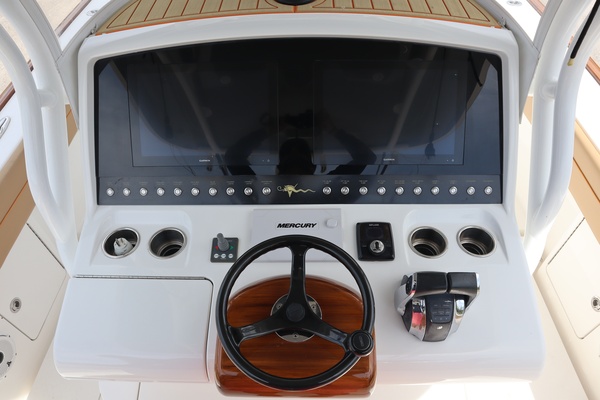 33ft Valhalla Boatworks Yacht For Sale