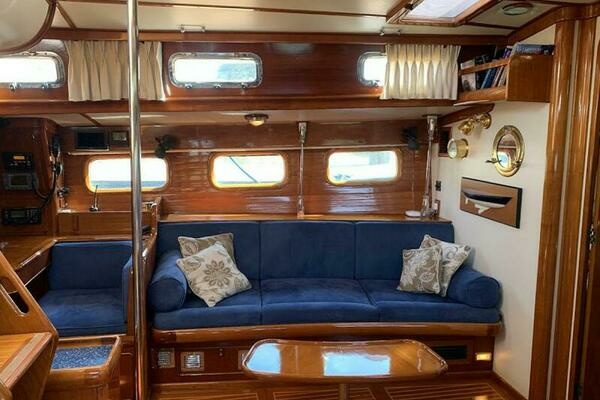 Little Harbor 53 Yacht For Sale