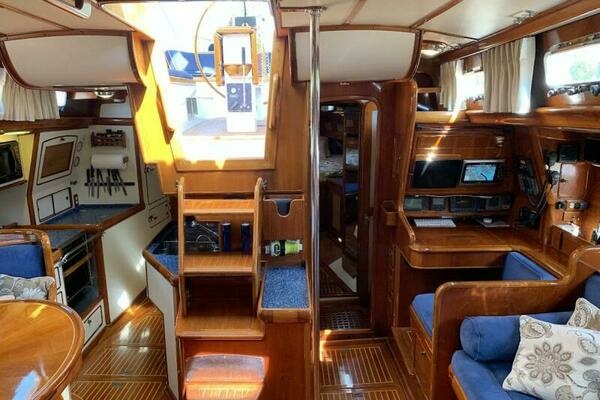 Little Harbor 53 Yacht For Sale