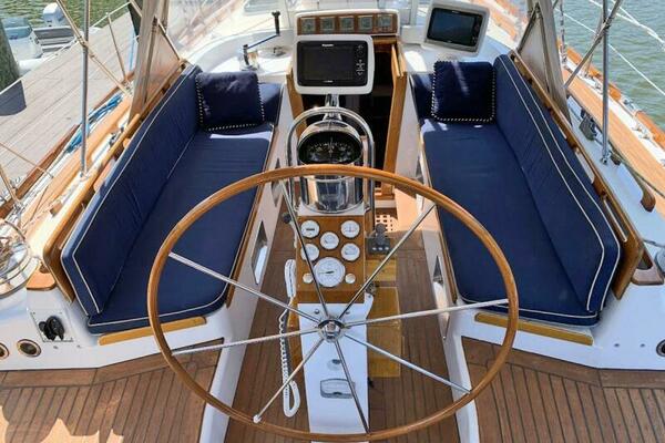 BRISE DE MER 53ft Little Harbor Yacht For Sale