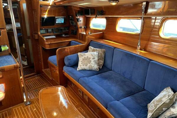 BRISE DE MER 53ft Little Harbor Yacht For Sale