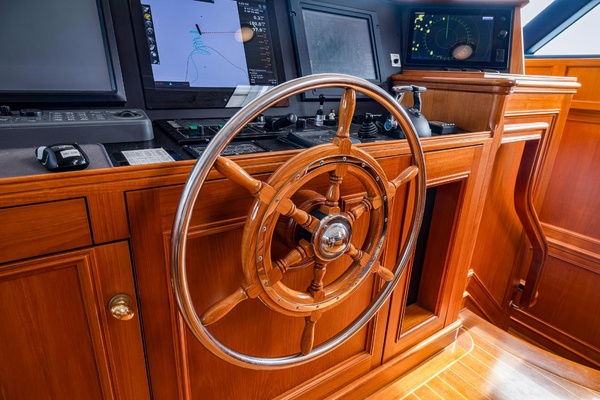 Anjilis 105ft Holland Jachtbouw Yacht For Sale