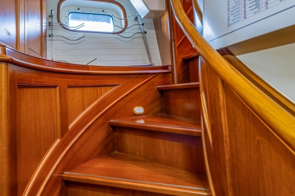 Anjilis 105ft Holland Jachtbouw Yacht For Sale