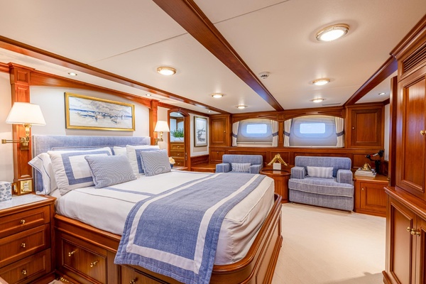 Anjilis 105ft Holland Jachtbouw Yacht For Sale