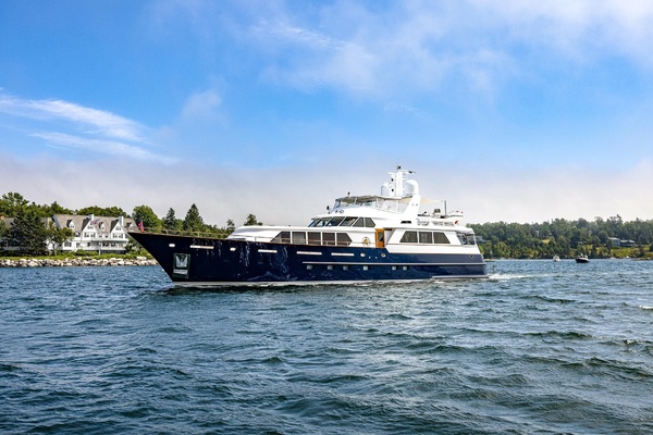 Anjilis 105ft Holland Jachtbouw Yacht For Sale