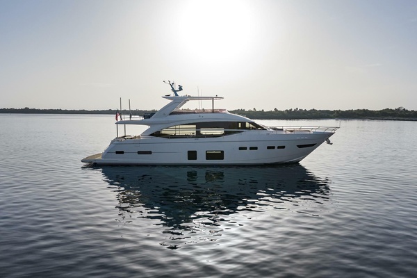 2018 Princess 75
