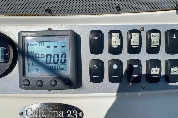 Lil  Seaba 23ft Chris Craft Yacht For Sale