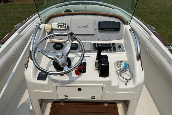 Lil  Seaba 23ft Chris Craft Yacht For Sale