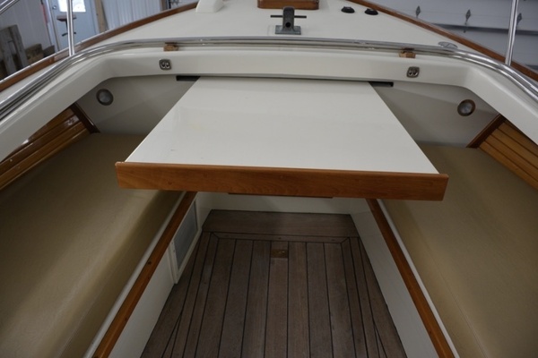 24ft Ellis Yacht For Sale
