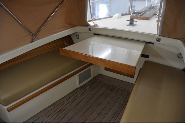 24ft Ellis Yacht For Sale