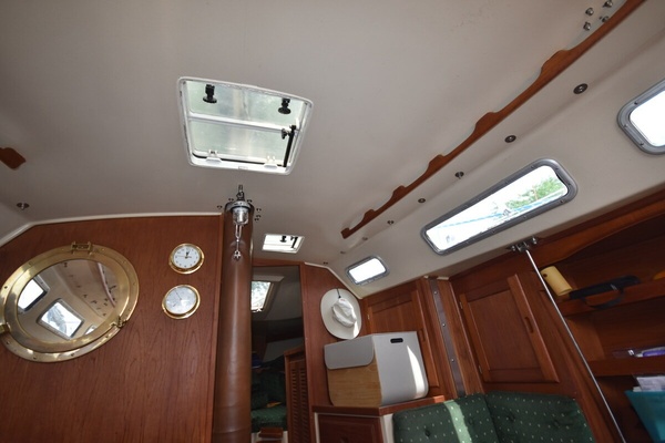 Tanager 36ft Catalina Yacht For Sale