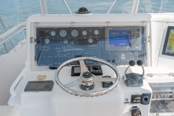 2003 Bertram 39