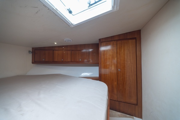 2003 Bertram 39