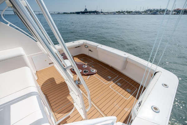 2003 Bertram 39