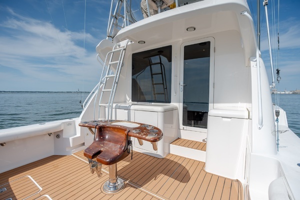 2003 Bertram 39