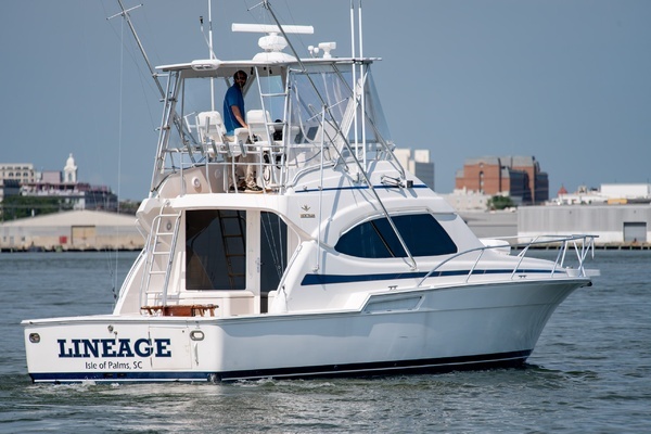 2003 Bertram 39
