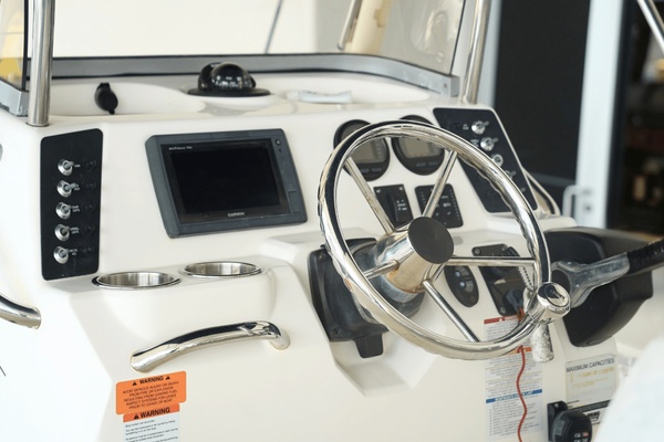 20ft Robalo Yacht For Sale