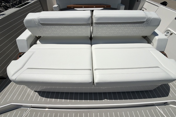 SASSY THREE 48ft Tiara Yachts Yacht For Sale