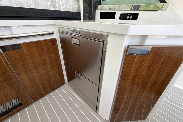 SASSY THREE 48ft Tiara Yachts Yacht For Sale