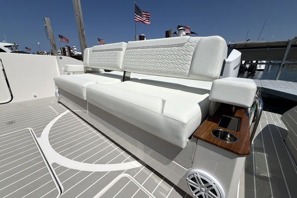 SASSY THREE 48ft Tiara Yachts Yacht For Sale