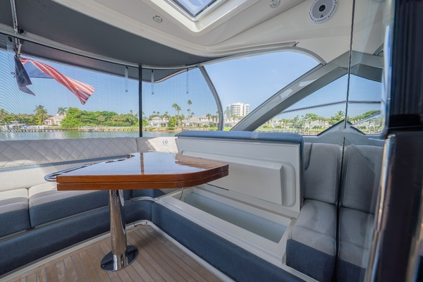 Riviera 4600 Yacht For Sale