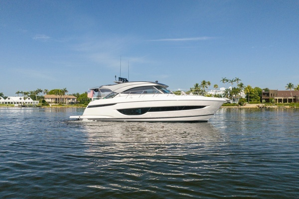 Riviera 4600 Yacht For Sale