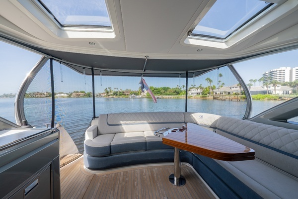 Riviera 4600 Yacht For Sale