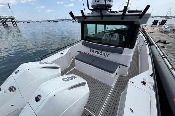 2021 Axopar 28