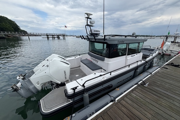 2021 Axopar 28