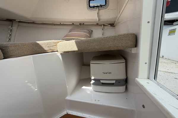23ft Steiger Craft Yacht For Sale