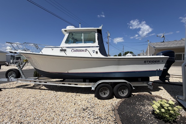 23ft Steiger Craft Yacht For Sale