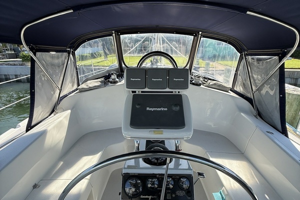 Compass Rose 35ft Catalina Yacht For Sale
