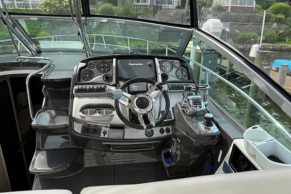 Liquid Asset II 34ft Monterey Yacht For Sale