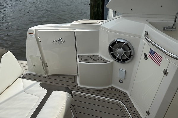 Liquid Asset II 34ft Monterey Yacht For Sale