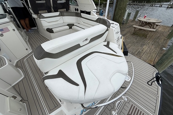 Liquid Asset II 34ft Monterey Yacht For Sale