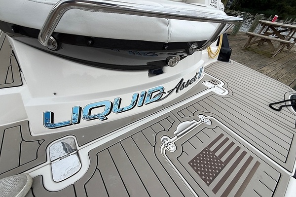 Liquid Asset II 34ft Monterey Yacht For Sale