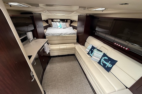 Liquid Asset II 34ft Monterey Yacht For Sale