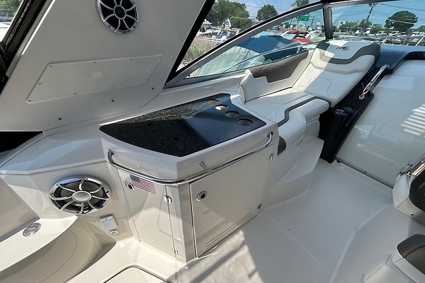 Liquid Asset II 34ft Monterey Yacht For Sale
