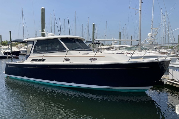 33-ft-Back Cove-2008-33-Better Together Portsmouth Rhode Island United States  yacht for sale