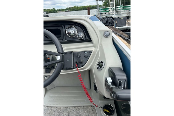 24ft South Bay Yacht For Sale