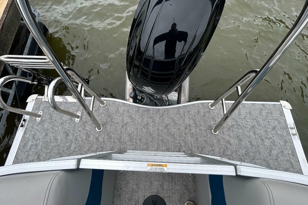 24ft South Bay Yacht For Sale