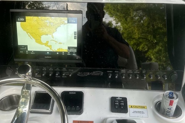 26ft Blue Wave Yacht For Sale