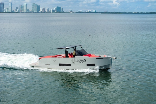 De Antonio D42 Open Yacht For Sale