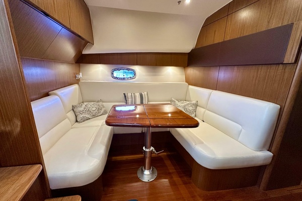 43ft Tiara Yachts Yacht For Sale