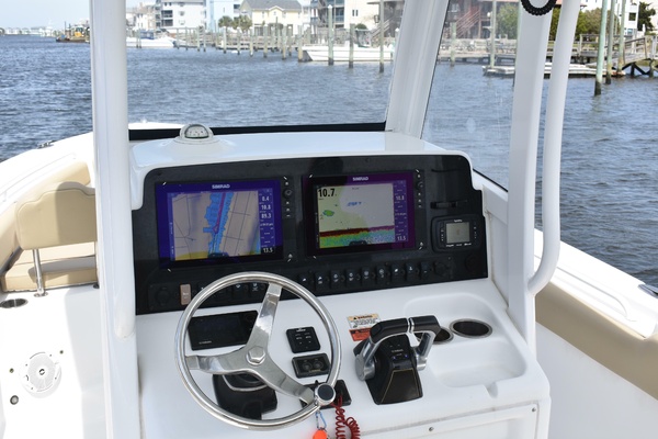27ft Sea Hunt Yacht For Sale