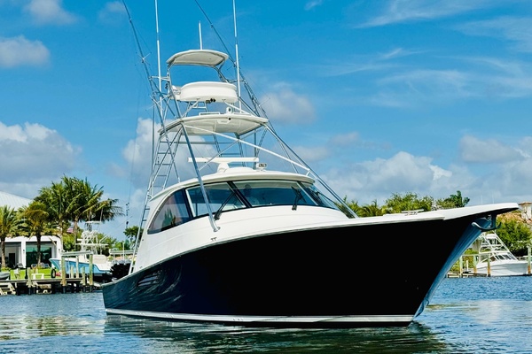 BUZZY 52ft Viking Yacht For Sale