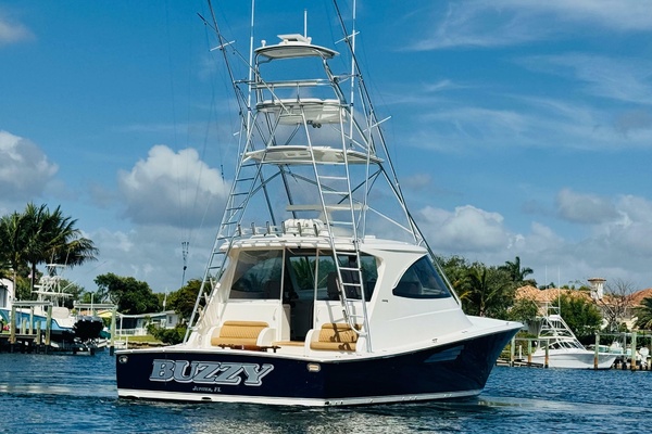 BUZZY 52ft Viking Yacht For Sale